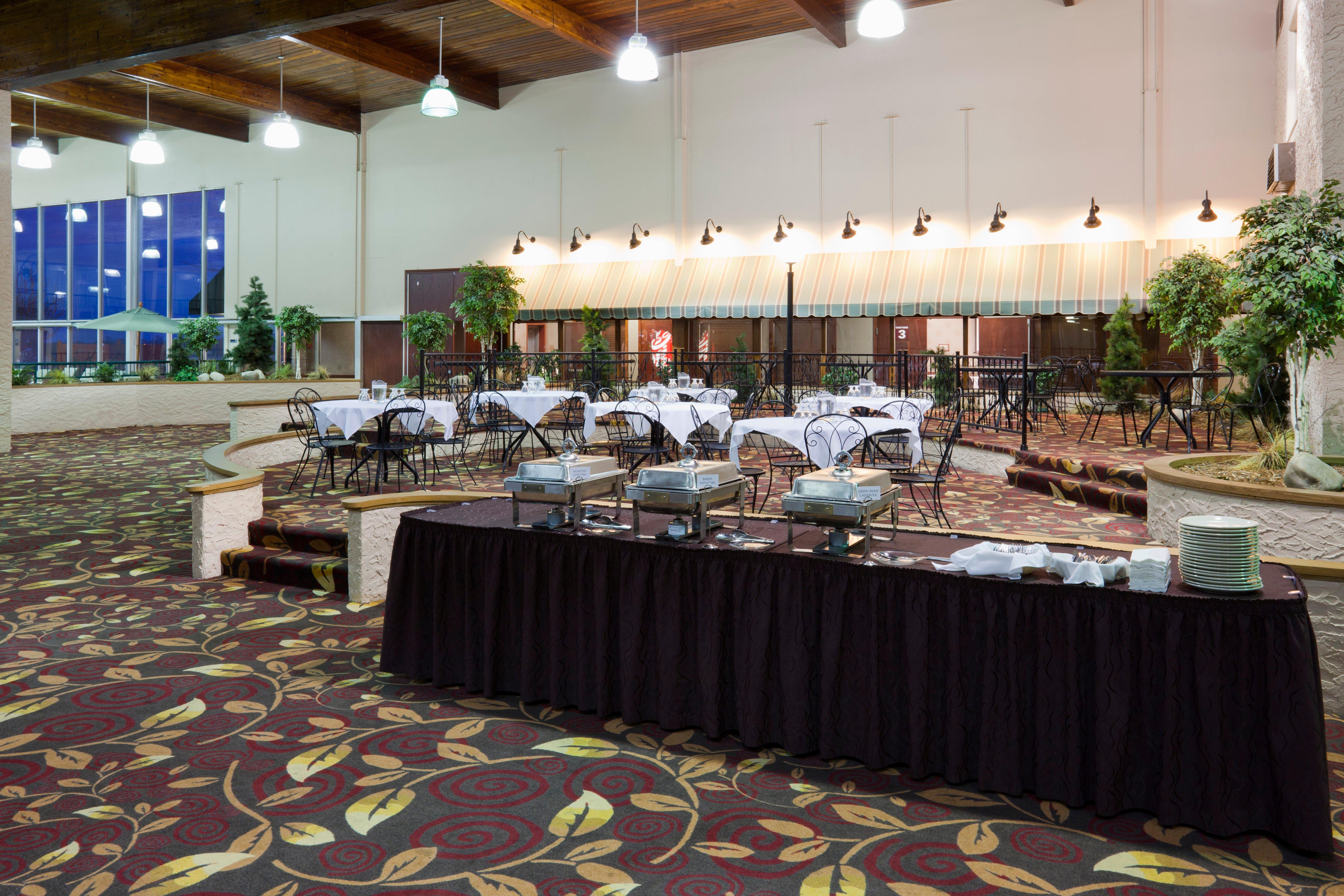 Holiday Inn Alexandria By Ihg מראה חיצוני תמונה
