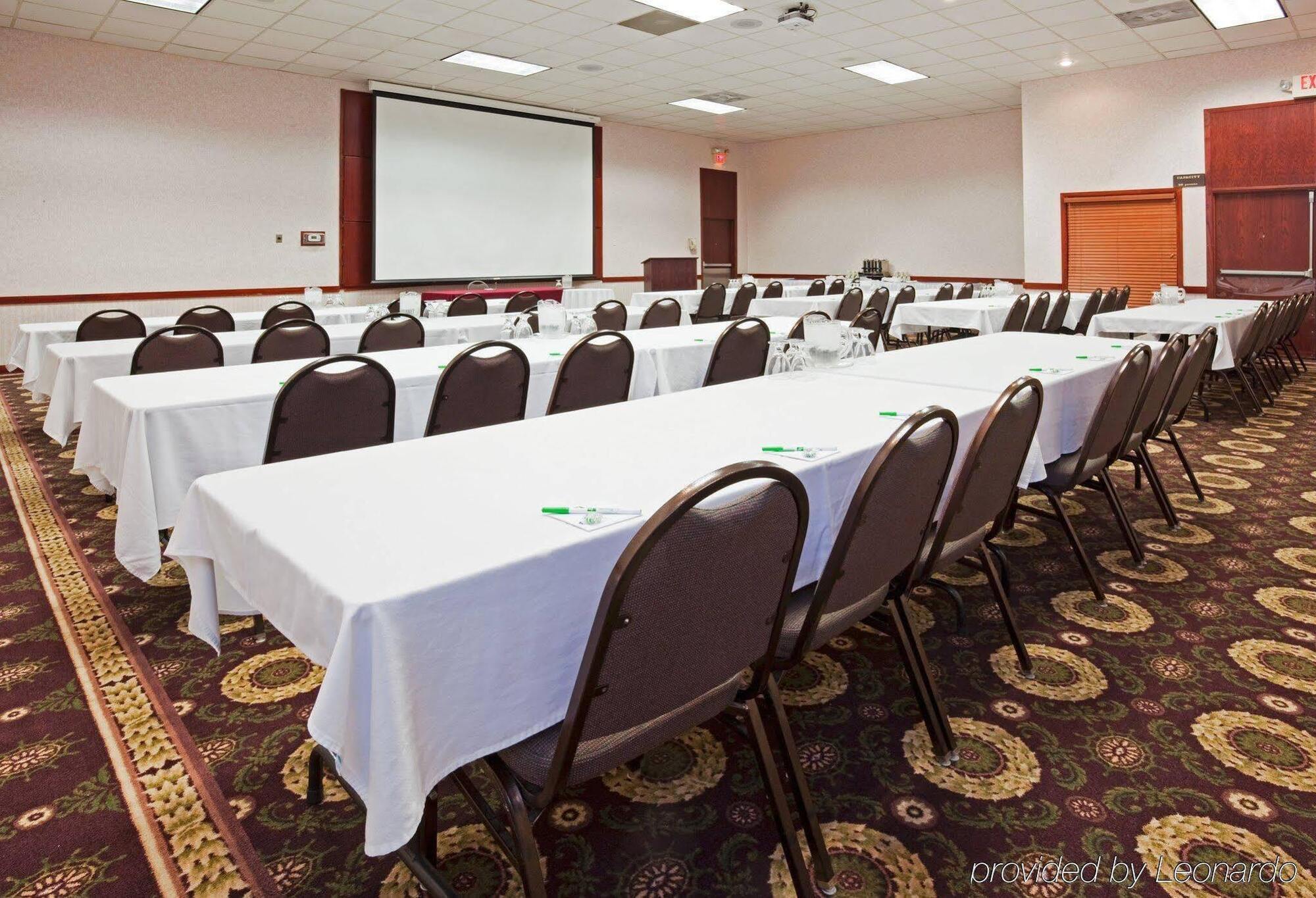 Holiday Inn Alexandria By Ihg מראה חיצוני תמונה